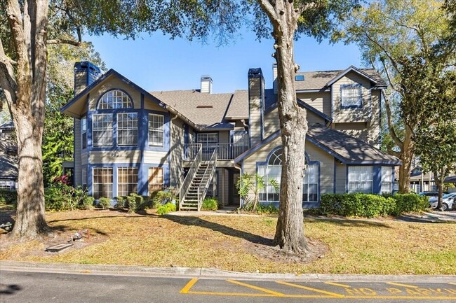 Building Photo - 962 Newcastle Cir Unit 204