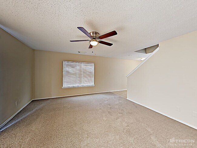 Photo - 6007 Ferrysage Dr