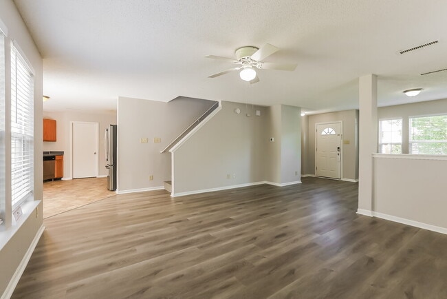 Photo - 10841 Zimmerman Ln