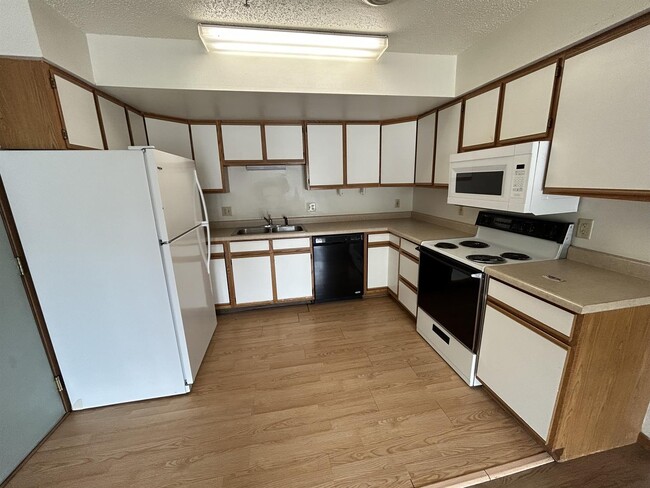 Photo - 426 S Johnson St Unidad C