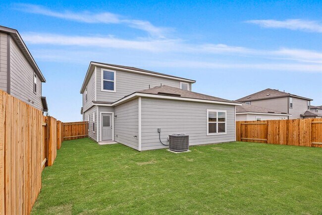 Photo - 14608 Wahlbergs Wy