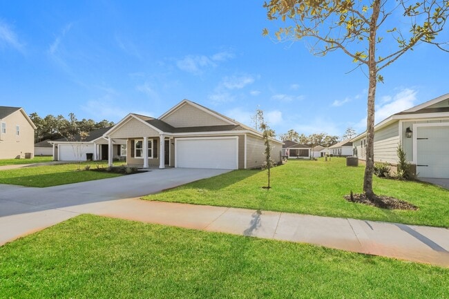 Photo - 560 Riverwalk Cir