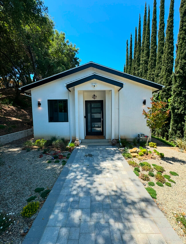 Front of Home - 15752 Royal Ridge Rd House