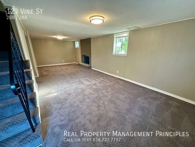 Photo - 123 Vine St