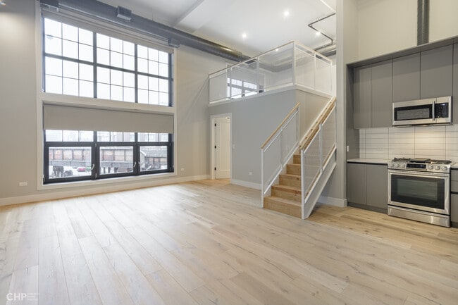 Photo - 729 N Sangamon St Unit 309