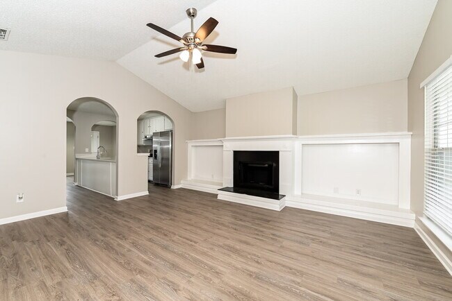 Photo - 6725 Biscayne