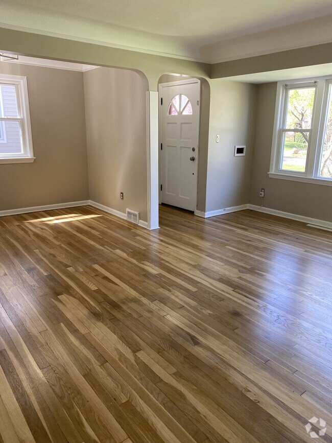Building Photo - 20185 Bonnie Bank Blvd Rental