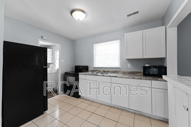 Photo - 6262 E 24th St