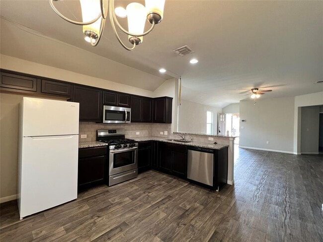 Photo - 3412 Couch Dr