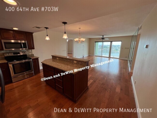 Photo - 400 64th Ave Unit 703W