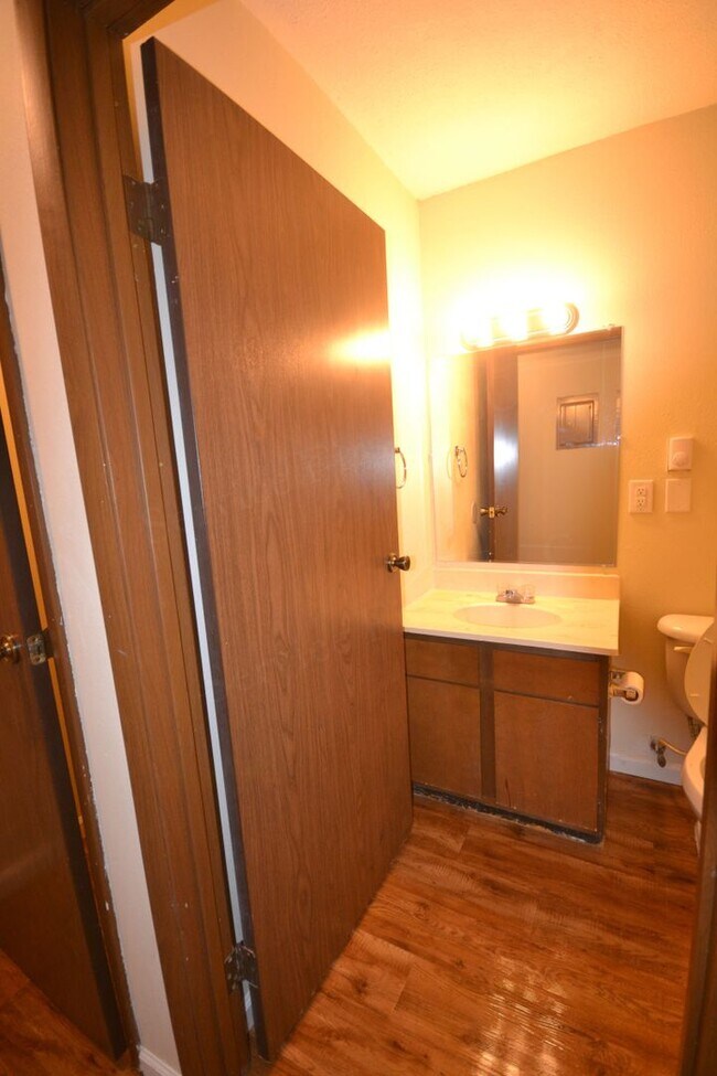 Photo - Longton Apartments Unit 3