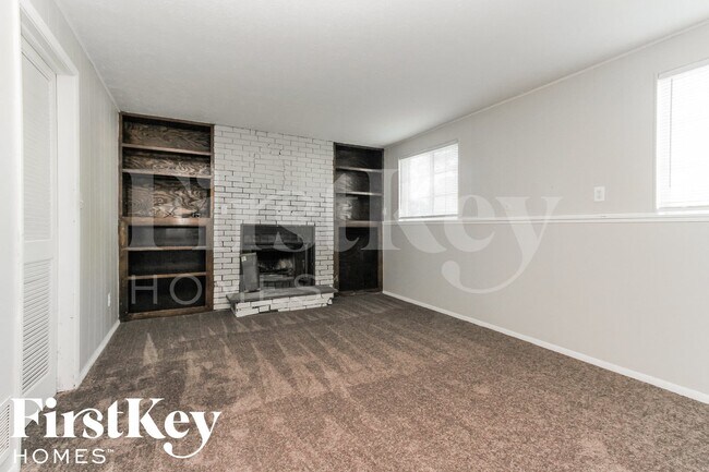 Photo - 2530 Fairhaven Dr