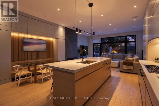 Photo - 43 Summerhill Ave