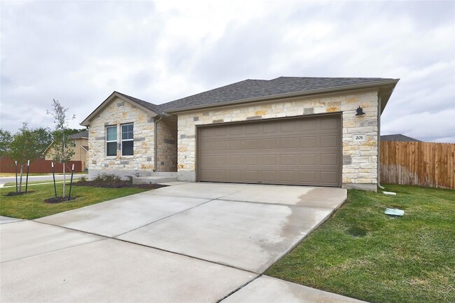 Photo - 201 Fairmeadow Downs Dr