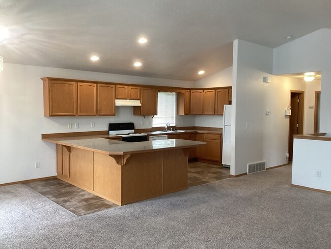 Photo - 1102 S Aspen Pl