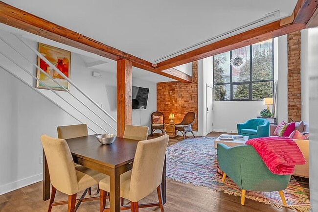 Photo - 121 S Main St Unit #3