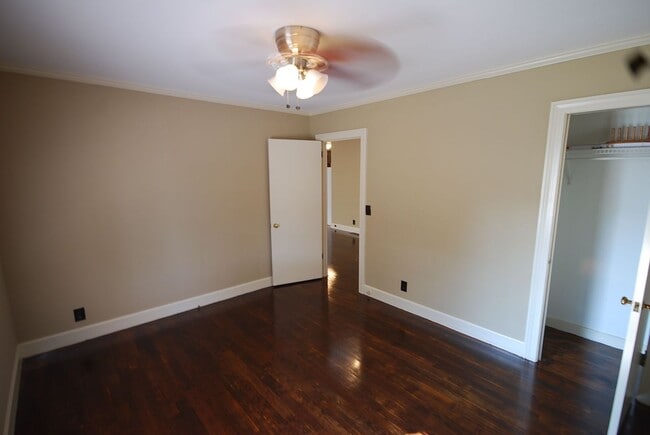 Photo - 1414 21st Ave E