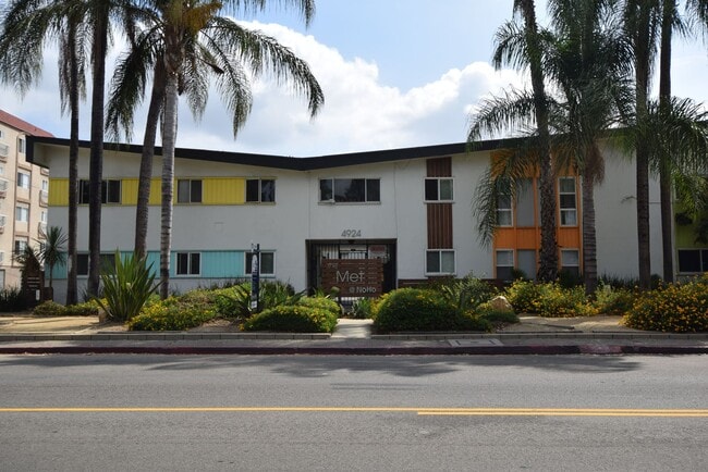 Building Photo - 4924 Tujunga Ave Rental
