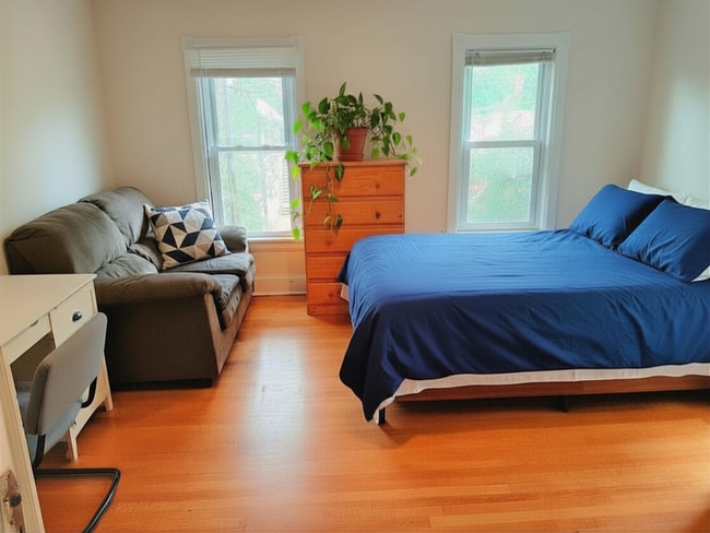 Photo - 123 Columbia St Unit 2