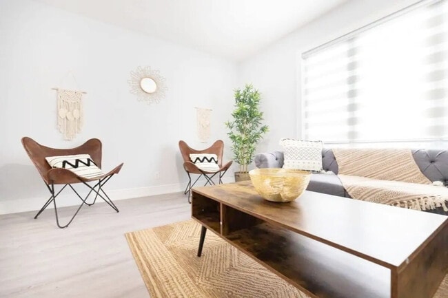 Photo - 479 Wilson Heights Blvd Unit SI ID1597522P