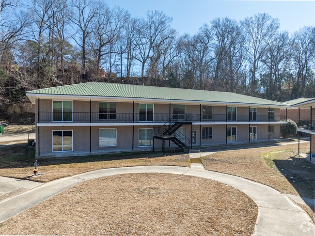 Hidden Grove Apartments