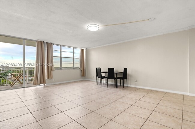 Building Photo - 2100 Sans Souci Blvd Unit A1010