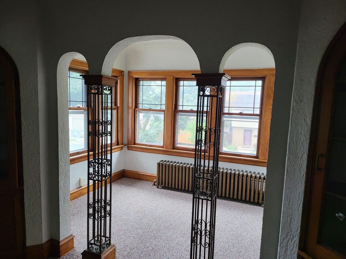 2775-2777 N. 61st St. - 2775-2777 N. 61st St. Apartment Unit 2775 N. 61st St Upper