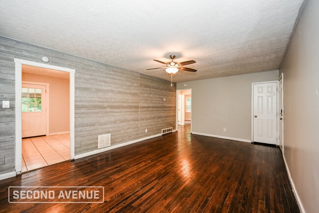 Photo - 6535 Coffey St