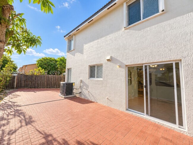 Photo - 130 SW 109th Ave