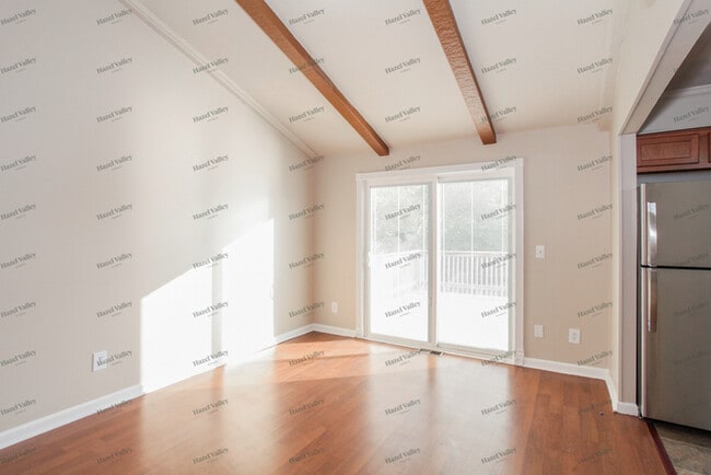 Photo - 1777 Fallbrook Ln