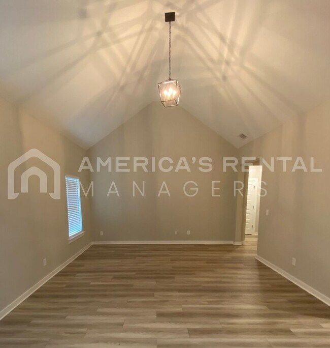 Photo - MOVE IN SPECIAL!!! - Home for Rent in Jasper, AL…. Available to View Now!!! Sign an 18-month leas...