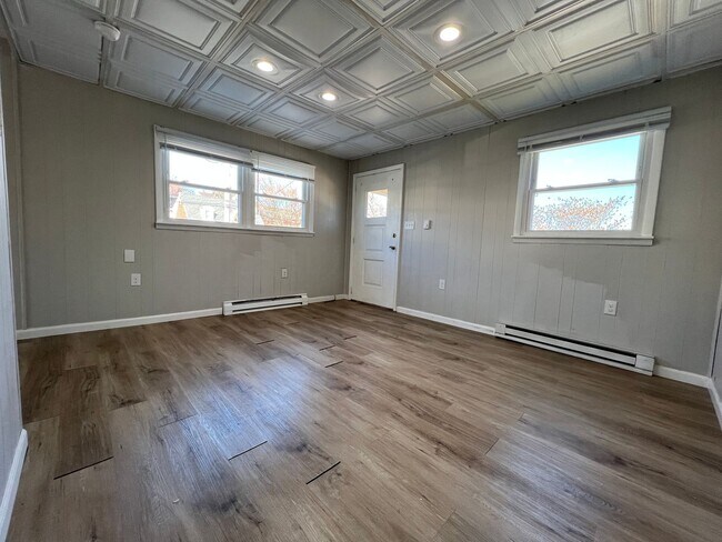 Photo - 3180 McRoberts Rd Unidad 3161 Broadway Avenue