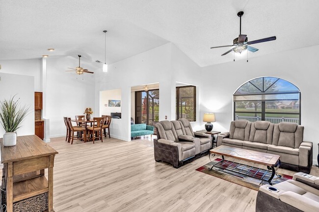 Photo - 8099 Cassia Dr