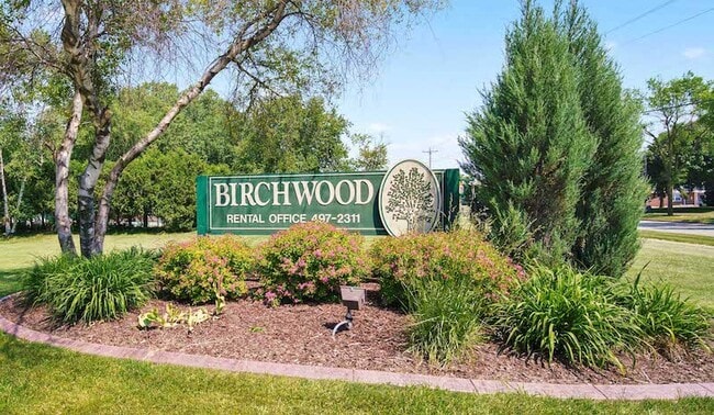 Building Photo - Birchwood Apartments