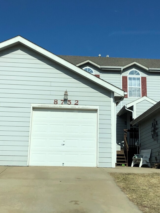 Photo - 8752 NW 82nd St