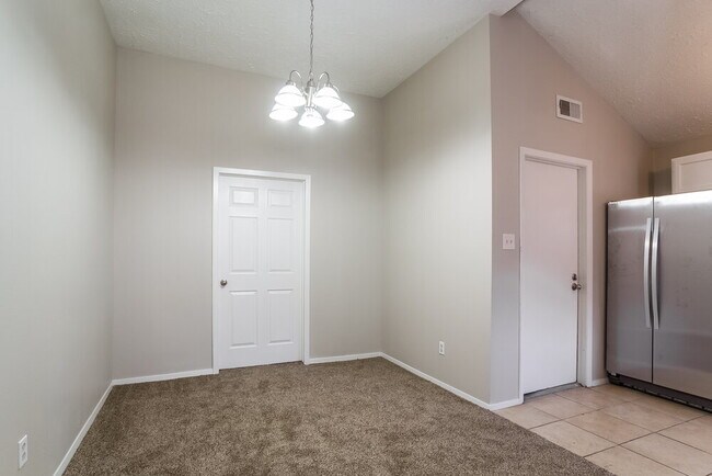 Photo - 7010 Foxmont Ln