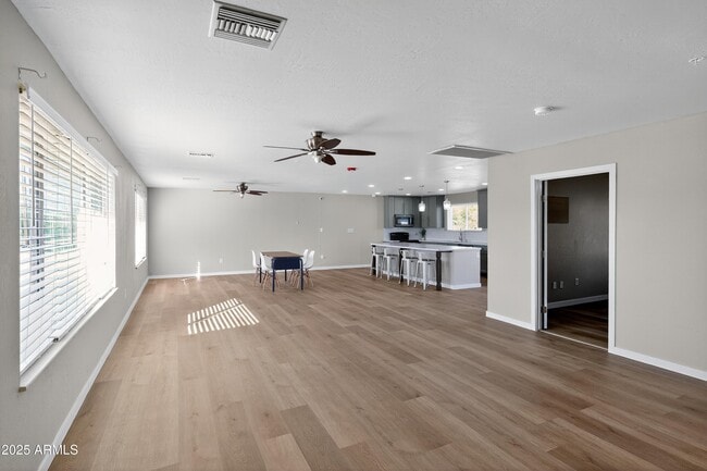 Photo - 1326 E Wier Ave