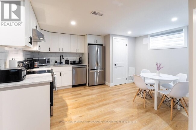 Photo - 36 Cloke Ct Unit Bsmt
