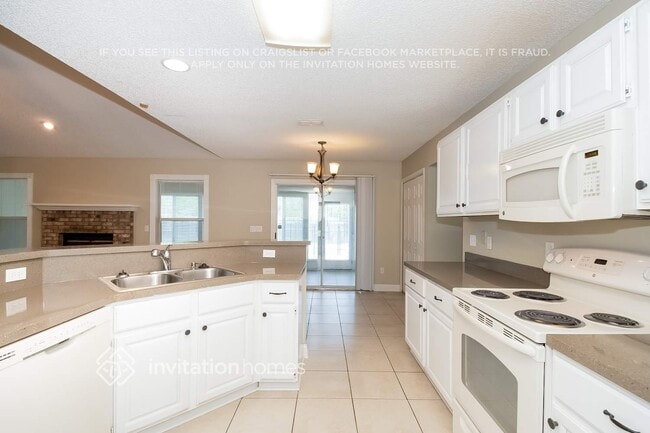 Photo - 6896 Plum Lake Dr E