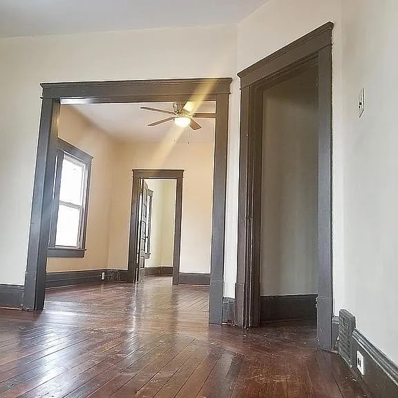 Building Photo - 339 E South St Unit 4 Rental