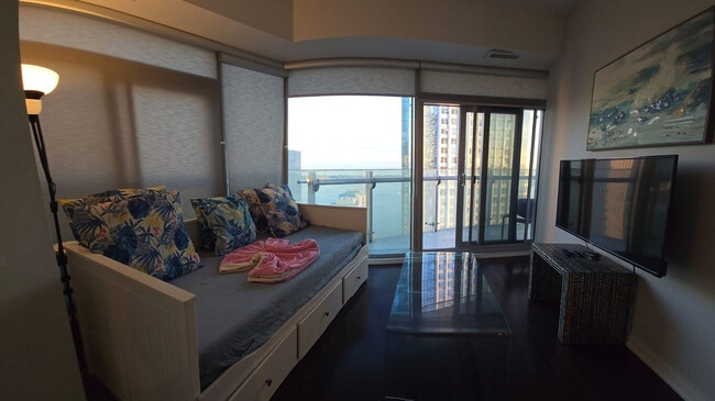 Photo - 14 York St Unit FL10-ID1347748P