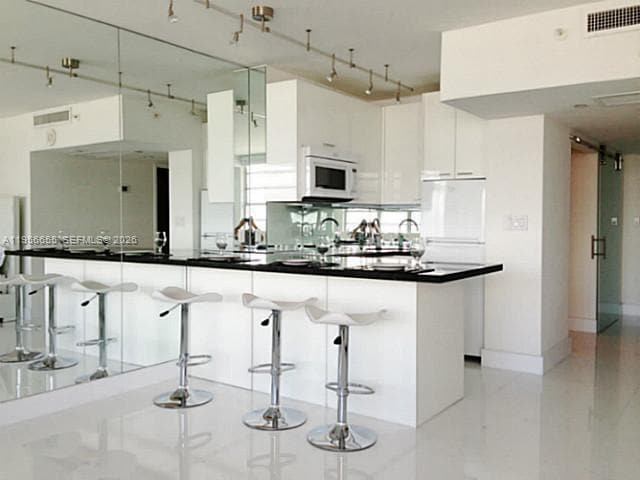 Photo - 100 Lincoln Rd Unit 1112