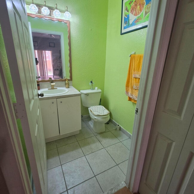 Photo - 1309 N Santa Catalina Cir