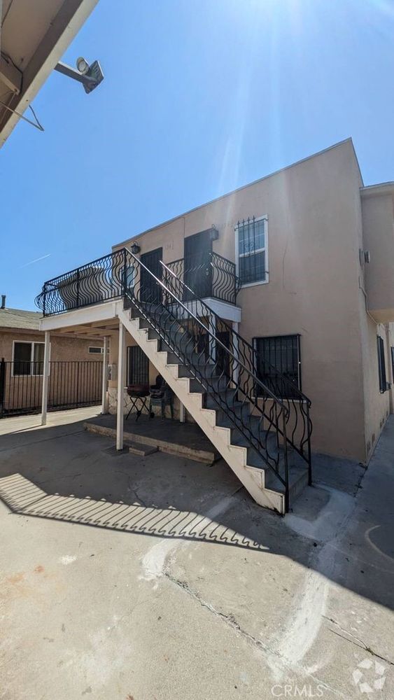 Building Photo - 134 E 118th Pl Unit 1/2-1/2 Rental
