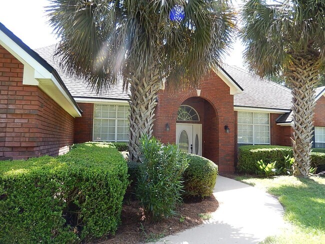 Building Photo - 1858 Vineland Ln Rental