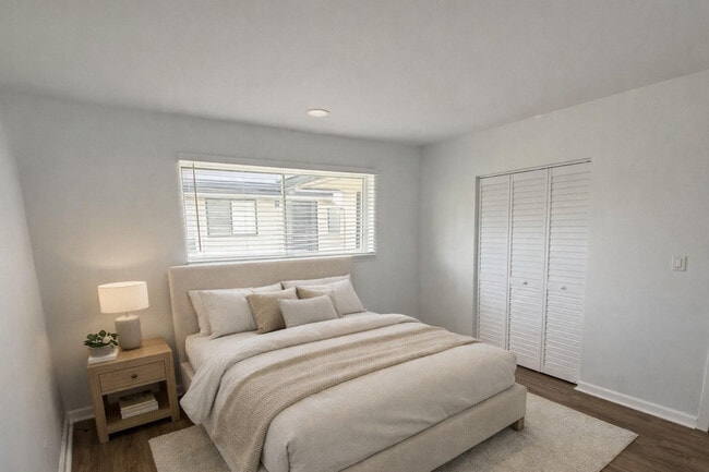 Photo - 902 E Tiffany Dr Unidad 1