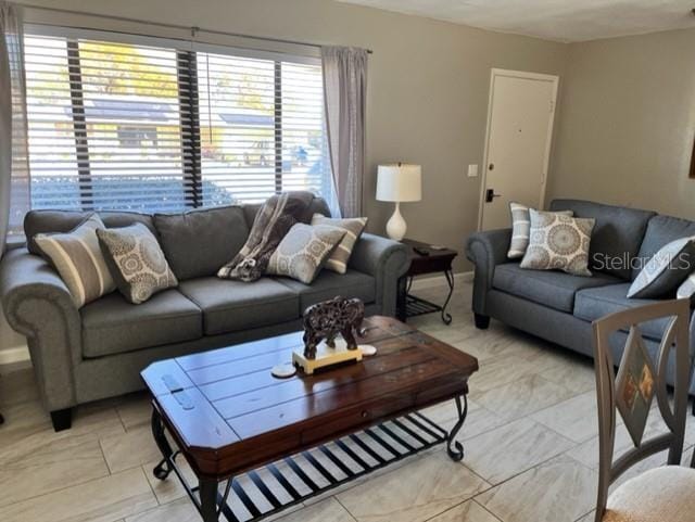 Photo - 22497 Glen Ave