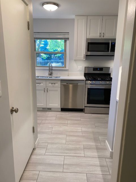 Photo - 1041 College Ave