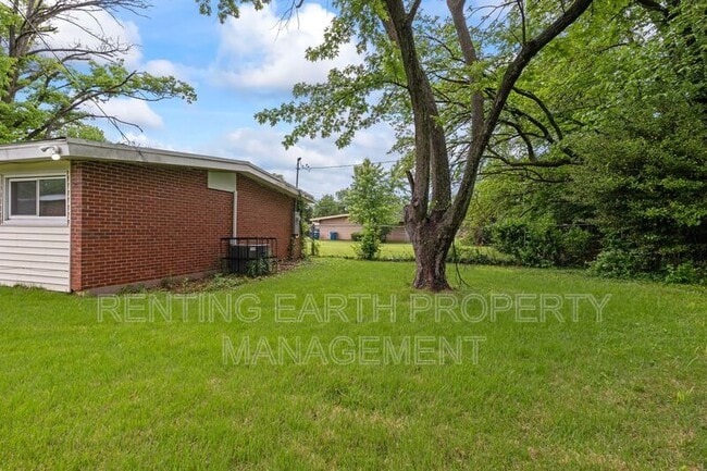 Photo - 6452 Evergreen Blvd