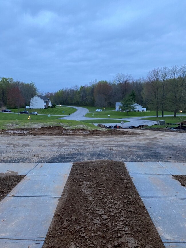 Photo - 10 Red Maple Ln